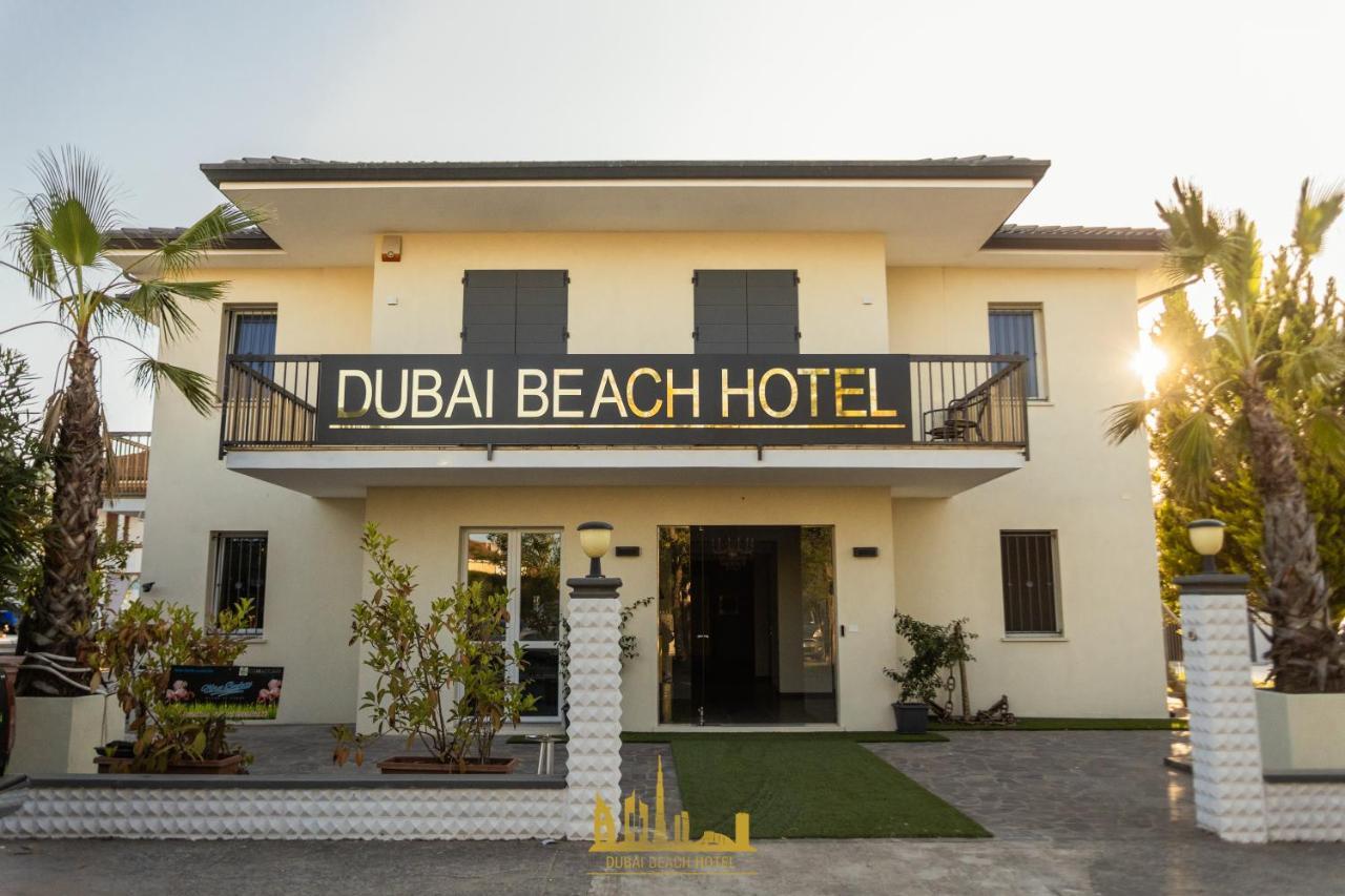 Dubaibeachotel Llido Degli Estensi Exterior photo